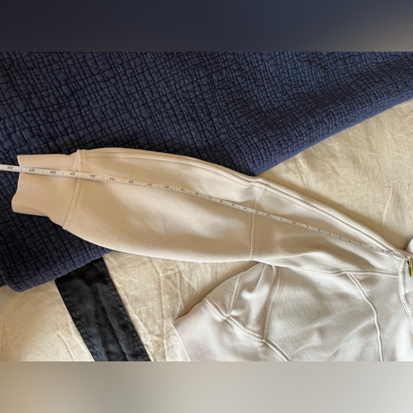 Lululemon Oversized 1/2 Zip Scuba - Picture 7 of 7